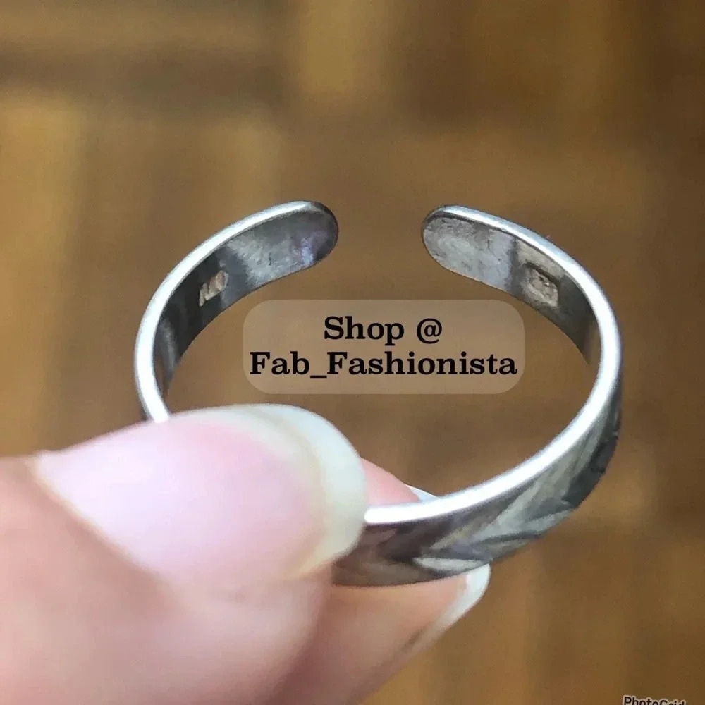 Sterling Silver Adjustable Ring - Picture 5 of 8